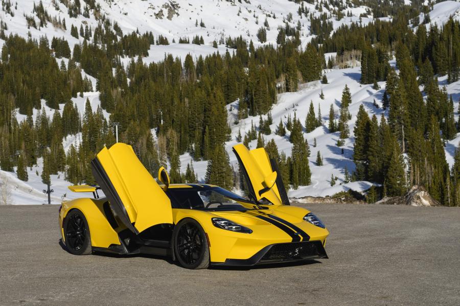  Ford GT 2017 года  (фото 4 из 65)